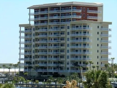 Harbor Landing By Holiday Isle Destin Hotel